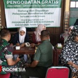 Satgas TMMD Bersama Unisla Gelar Pengobatan Gratis di Lamongan, Ratusan Warga Antusias