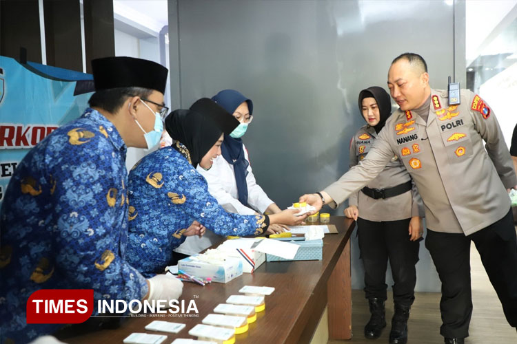 39 Pejabat Utama Polresta Malang Kota Jalani Tes Urine Dadakan