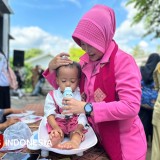 Perangi Stunting di Desa Gumantar, Ketua Bhayangkari Lombok Utara: Angka 10 Harus Jadi Nol!