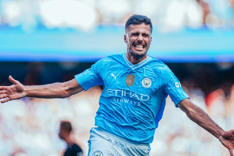 Rodri, sebagai salah satu prioritas utama Real Madrid dalam bursa transfer musim panas mendatang. (Foto: Mancity)