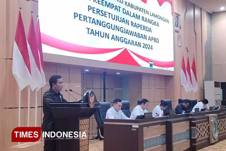 Setujui-Raperda-Pertanggungjawaban-Pelaksanaan-APBD-2024--b.jpg