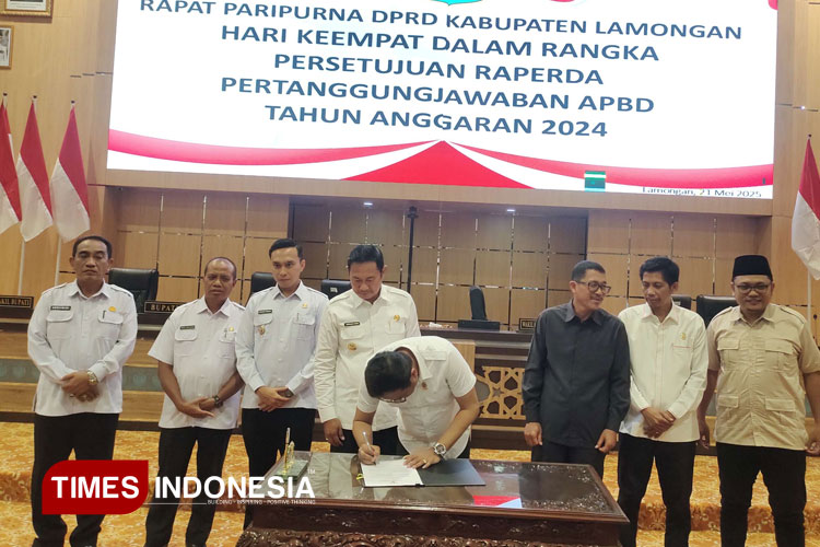 Setujui Raperda Pertanggungjawaban Pelaksanaan APBD 2024, DPRD Lamongan Beri Saran Ini