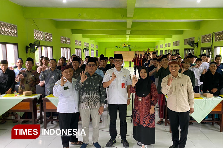 Bakesbangpol Banyuwangi Ajak Santri Tanamkan Nilai Kebangsaan dan Pancasila