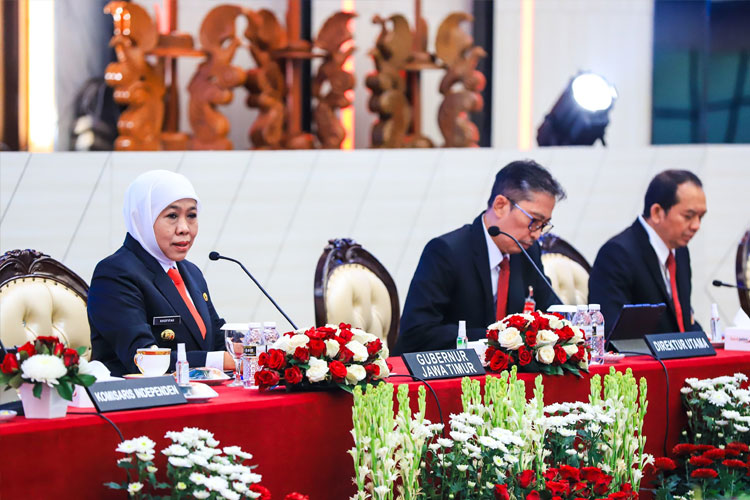 Bank Jatim Miliki Direksi dan Komisaris Baru, Gubernur Khofifah Optimis Jadi BPD Nomor Satu di Indonesia