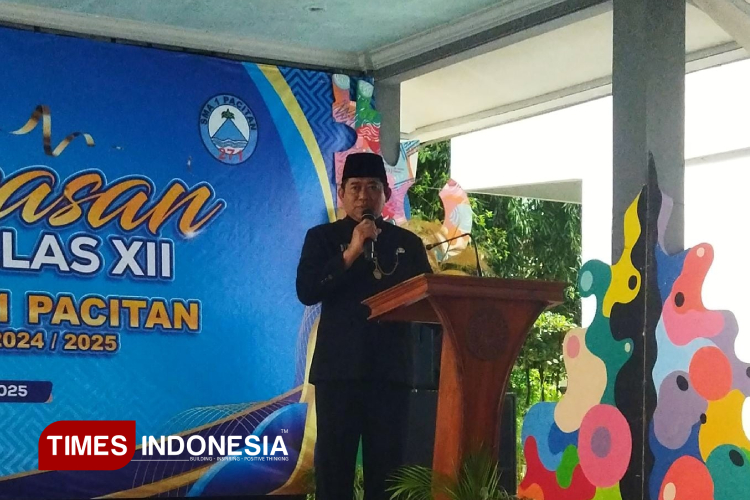 Pelepasan-siswa-SMAN-1-Pacitan-b.jpg