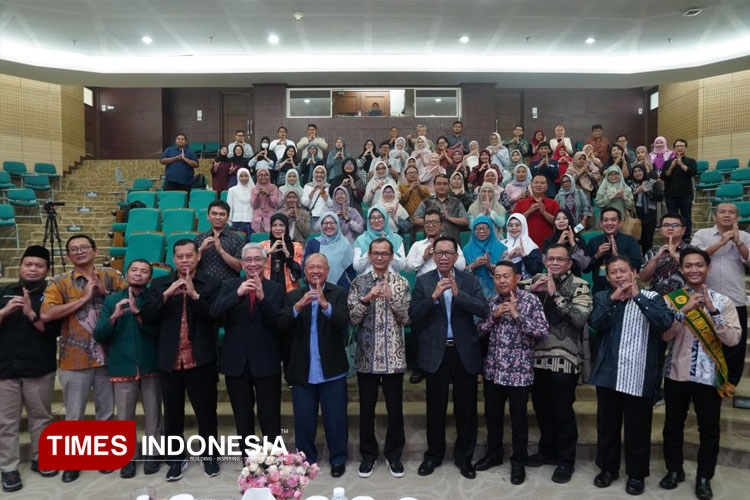 UNJ-Seminar-Nasional.jpg