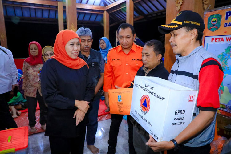 Gubernur Khofifah Siapkan Hunian Tetap Bagi Warga Terdampak Longsor Trenggalek