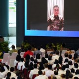 Penyerahan SK Pengangkatan CPNS dan PPPK, Ini Pesan Bupati Kediri