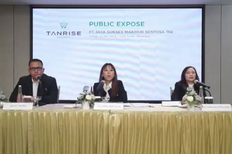 Direksi Tanrise Property saat agenda Rapat Umum Pemegang Saham (RUPS) dan Paparan Publik (Public Expose) yang digelar Jumat (23/5/2025) di Voza Tower, Surabaya.(Tangkapan Layar)