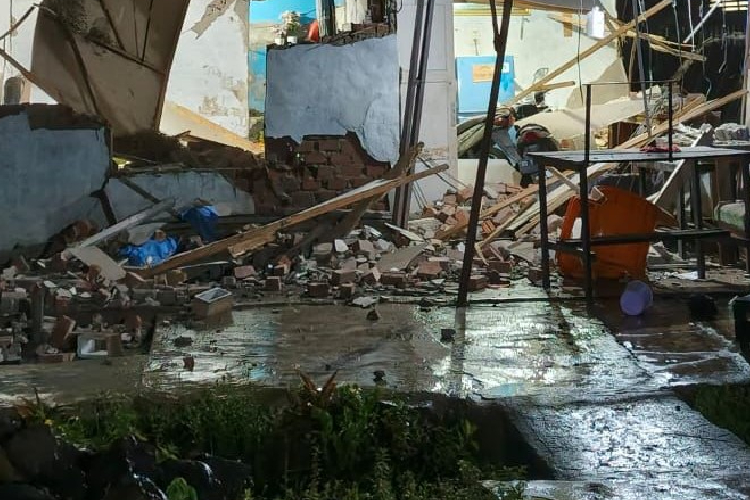Kondisi rumah warga pasca gempa M 6,3 di Kabupaten Seluma, Bengkulu. (Foto: BPBD Kota Bengkulu via BNPB)