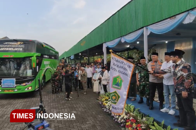 376 Jemaah Haji Diberangkatkan, Wali Kota Titip Doa untuk Kota Malang