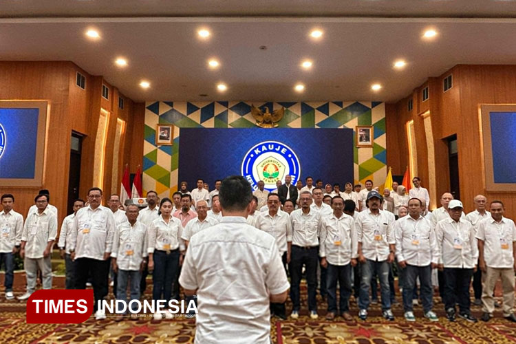 Keluarga-Alumni-Fakultas-Ilmu-Sosial-dan-Ilmu-Politik.jpg