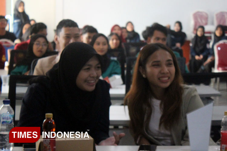 Universitas-Trunojoyo-Madura-b.jpg