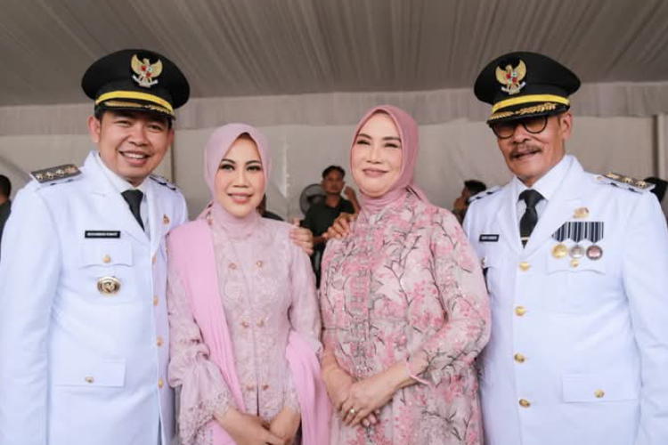 Bupati Jember Muhammad Fawait dan Wakil Bupati Jember Djoko Susanto (Foto : M.Abdul Basid / TIMES Indonesia)