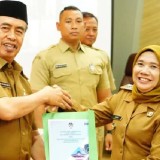 Serahkan LHP Keuangan Desa, Bupati Madiun Beri Waktu Perbaikan 60 Hari