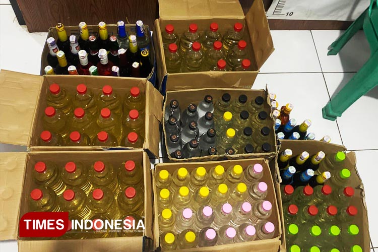 Pelaku-penjual-obat-obatan-terlarang-2.jpg