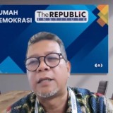 Mayoritas Warga Puas Kinerja Khofifah-Emil Versi The Republic Institute