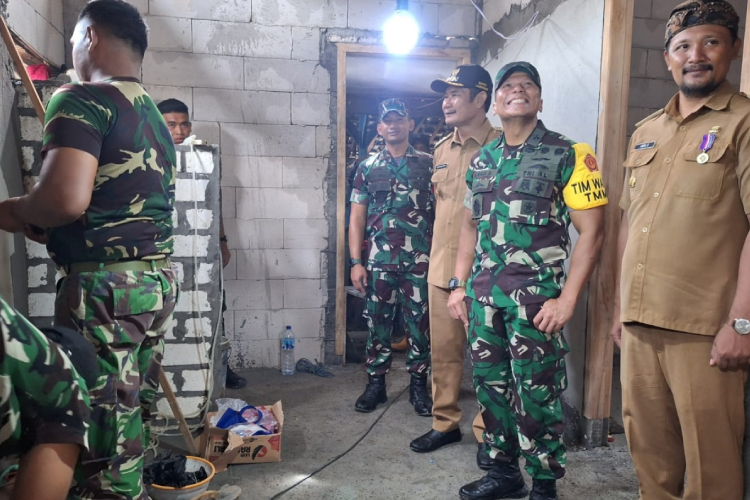Bambang-Hadi-Suseno-c.jpg