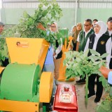 Gubernur Khofifah Resmikan Dua Tempat Pengolahan Sampah 3R di Lumajang