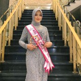 Kala Pesona Hijab dan Keindahan Seni Menyatu dalam Diri Adisti Puspitasari