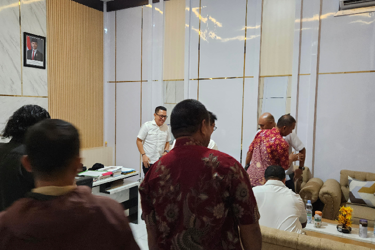 Kunjungan Wakil Bupati Pulau Taliabu ke BPPW Maluku Utara. (Husen Hamid TIMES Indonesia)