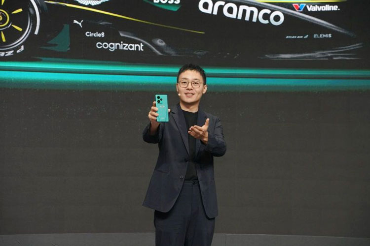 Realme-GT7-series-2.jpg