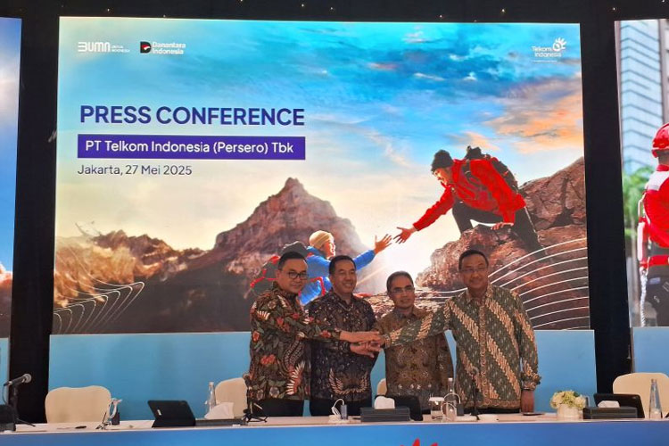 Telkom Merombak Pucuk Pimpinan dan Berbagi Dividen Fantastis