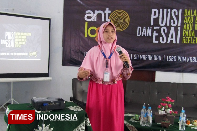 Annisa-Dwi-Anindya-Kusuma-Wardhani.jpg