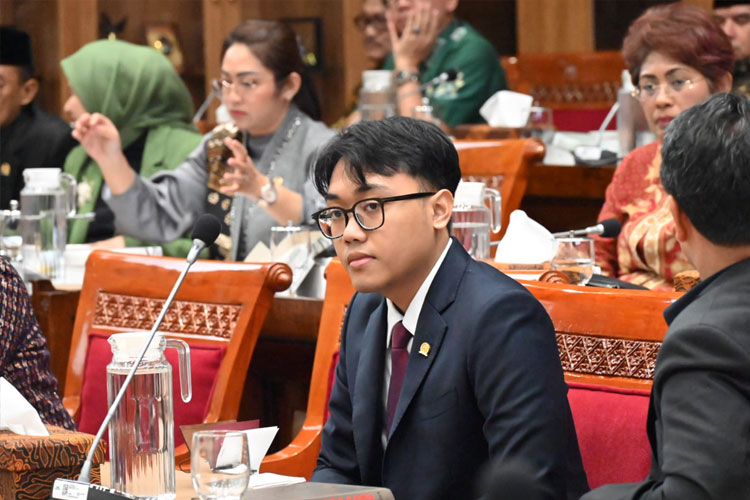 Penulisan Sejarah Indonesia, Gus Hilman Dorong Spirit Kemajuan