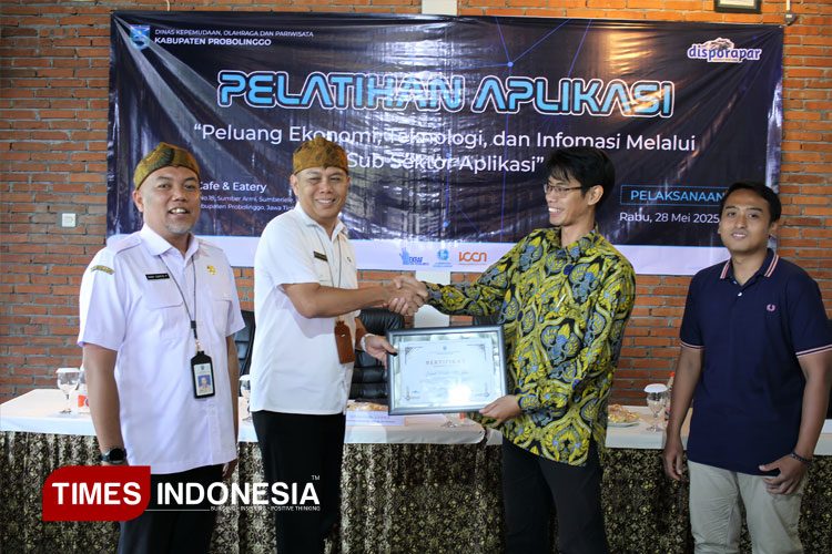 Pelatihan aplikasi bertema Peluang Ekonomi, Teknologi, dan Informasi Melalui Sub Sektor Aplikasi. (Foto: Dicko W/TIMES Indonesia)