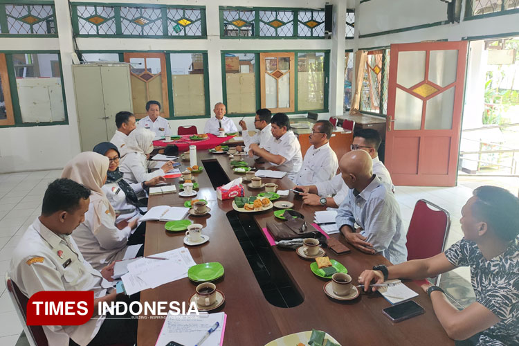 Wonosobo Darurat Sampah, Tim Asistensi Bupati Gelar Rapat Khusus Bersama DLH