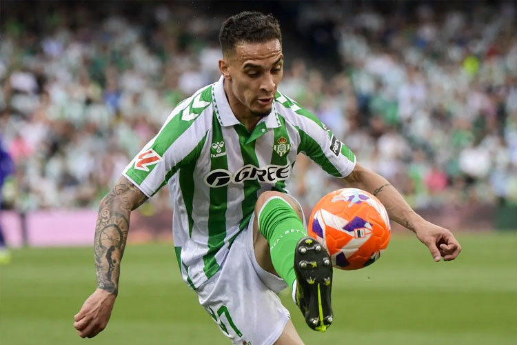 Final Conference League, Pellegrini: Real Betis Bukan Underdog