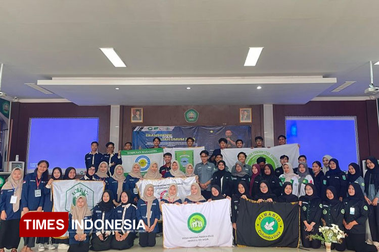 mahasiswa-Biologi.jpg