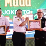 Dukung Layanan Non Tunai di Trans Jatim, Bank Jatim Raih Apresiasi dari Pemprov