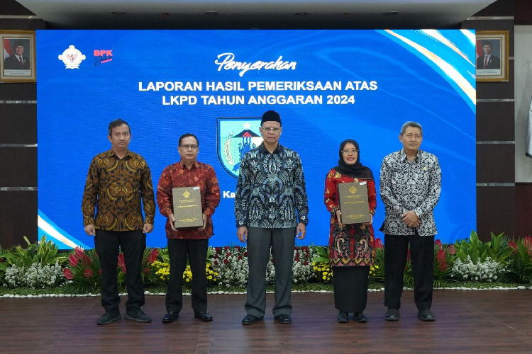 Pemkab Kediri Kembali Raih Opini WTP ke-9 Secara Berturut