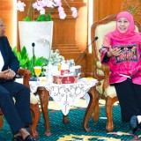 Gubernur Khofifah Optimis Program Master Degree King's College London Kuatkan Kualitas SDM Jatim