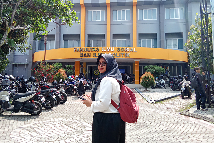 Titi Nadia Rumagutawam, mahasiswa asal Ambon di Universitas Merdeka Malang. (FOTO: Kontributor TIMES Indonesia, Elfi Purnamasari)