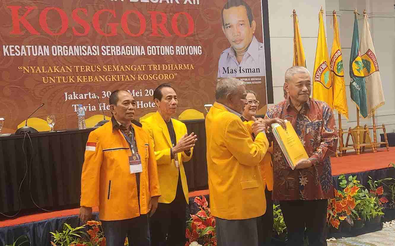 Selamat, H. Hayono Isman menerima kembali mandat sebagai ketum PPK Kosgoro 2025-2030. (Foto: Fahmi/TIMES INDONESIA)