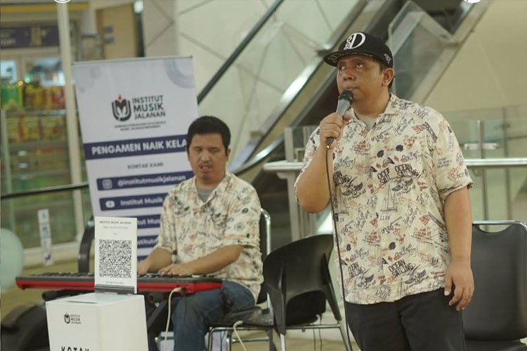 Hadir di Kereta Cepat Whoosh, Institut Musik Jalanan Warnai Pengalaman Penumpang
