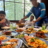 Rahasia Kelezatan Enam Saus Terbaru Kurnia Seafood, Resep Legenda Nusantara