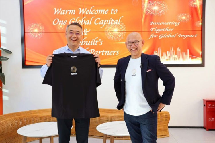 Chairman CSCI Zhang Jianfei bersama CEO One Global Capital Iwan Sunito.(Dok.One Global Capital)