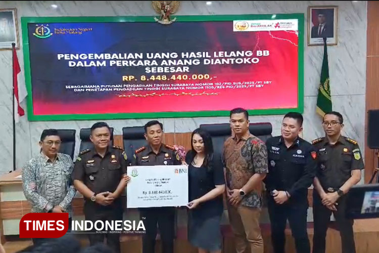 Puluhan Korban Investasi Bodong di Kota Malang Terima Uang Rp8,4 Miliar
