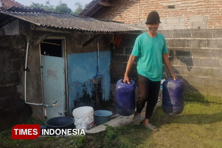 Warga Tulupari Probolinggo Krisis Air Bertahun-Tahun, Butuh Solusi Jangka Panjang
