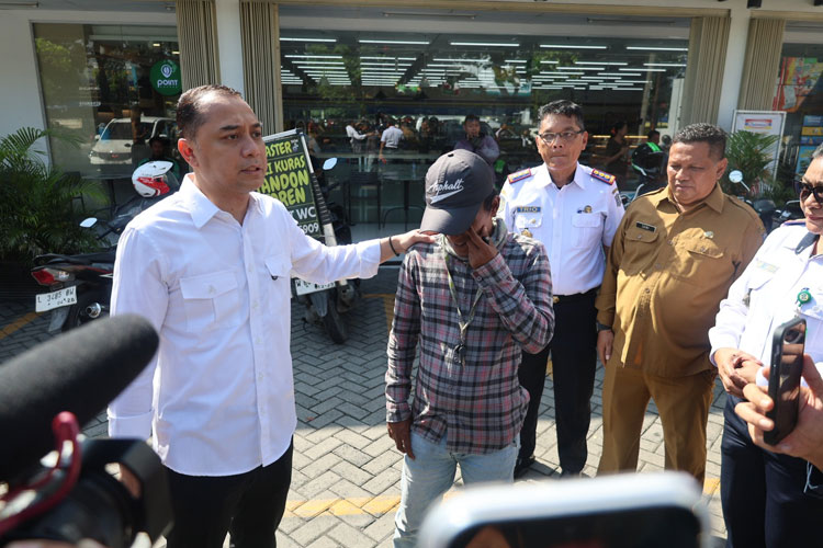 Tegas! Eri Cahyadi Minta Warga Lapor Jukir Liar, Ancam Cabut Izin Usaha Nakal