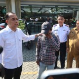 Tegas! Eri Cahyadi Minta Warga Lapor Jukir Liar, Ancam Cabut Izin Usaha Nakal
