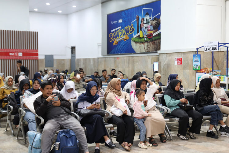 stasiun-2.jpg