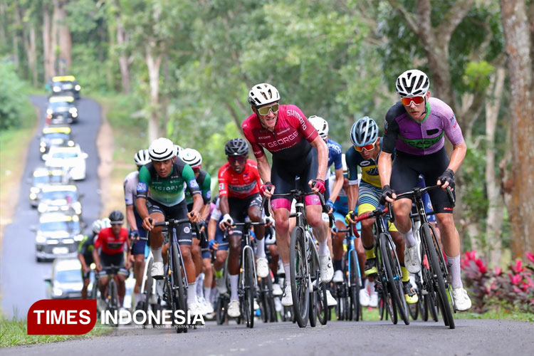 Pemkab Banyuwangi Gelontorkan 40 Miliar untuk Sukseskan International Tour de Banyuwangi Ijen 2025