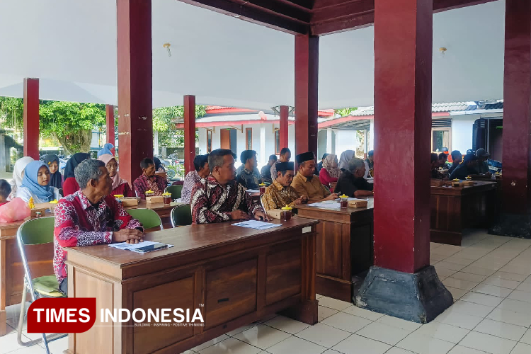 Kegiatan-Muskalsus-Koperasi-Desa-Merah-Putih-Kalurahan-Giriasih-b.jpg