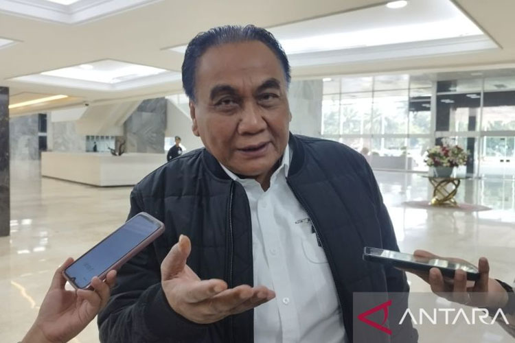 Wakil Ketua MPR RI Bambang Wuryanto di Kompleks Parlemen, Senayan, Jakarta, Rabu (4/6/2025). (FOTO: ANTARA/Bagus Ahmad Rizaldi)