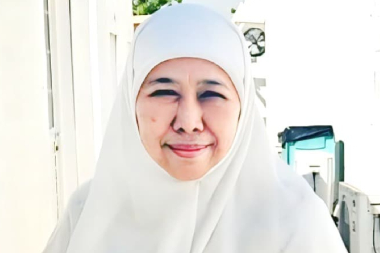 Gubernur Khofifah Doakan Kebaikan dan Kesejahteraan Warga Jatim di Arafah